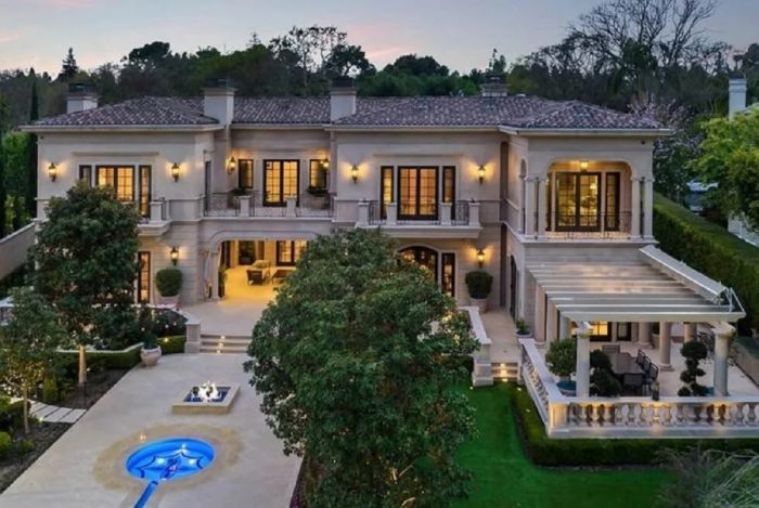 This Beverly Hills Manse By The ‘King Of Megamansions’ Is On The Market For $45M