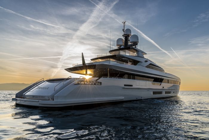Tankoa’s Second Hybrid Superyacht, M/ Y Kinda Brings Out The Best Of Italian Excellence 