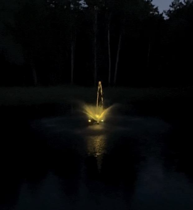 1/2 HP Floating Pond Fountain: How Does It Work?