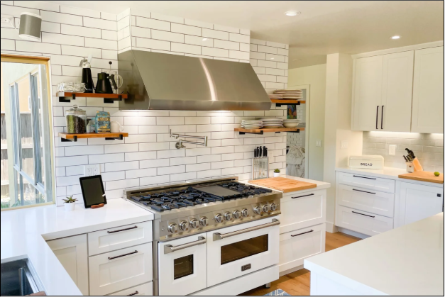 How To Choose The Right 60 In Vent Hood For A Large Kitchen